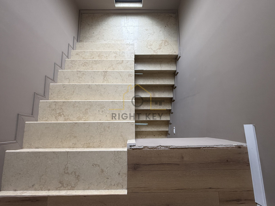 Oferta top! Duplex modern 5 camere, zona rezidentiala! Comision 0%