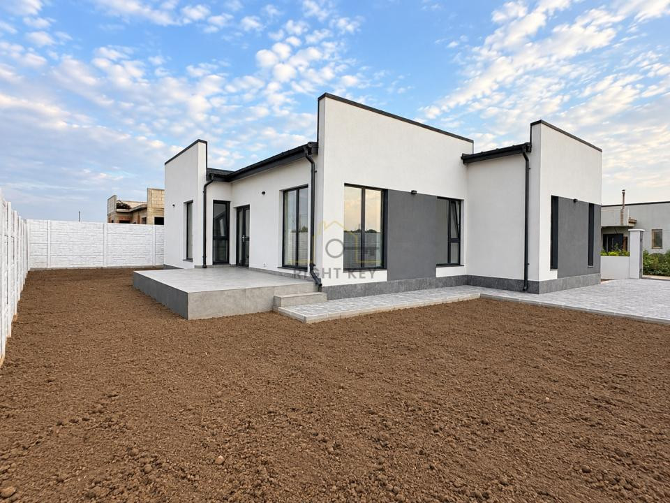 Casa individuală, 4 cam, 450mpt, 122mpu, finisaje premium! Comision 0%