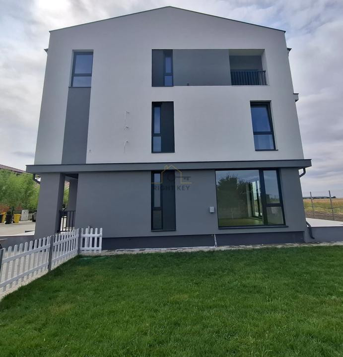 Duplex P+1+M, 162 mp utili 162 mp utili , Curte 150 mp ,Dream Villas Otopeni