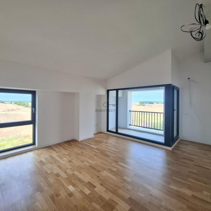 Duplex P+1+M, 162 mp utili 162 mp utili , Curte 150 mp ,Dream Villas Otopeni