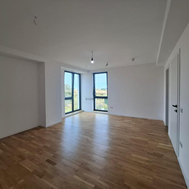 Duplex P+1+M, 162 mp utili 162 mp utili , Curte 150 mp ,Dream Villas Otopeni