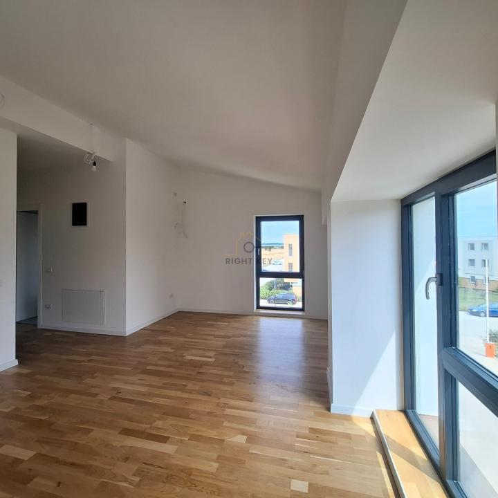 Duplex P+1+M, 162 mp utili 162 mp utili , Curte 150 mp ,Dream Villas Otopeni