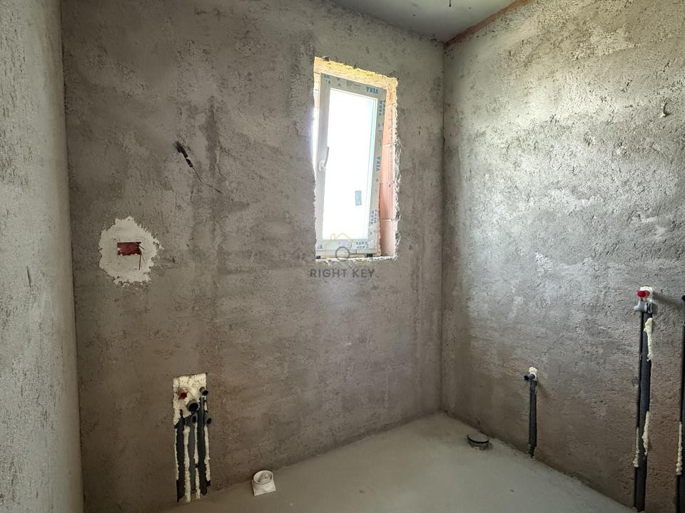 Casa Dragomiresti-Vale P+1+Pod, 5 Camere, T:400mp, STB, Comision 0%