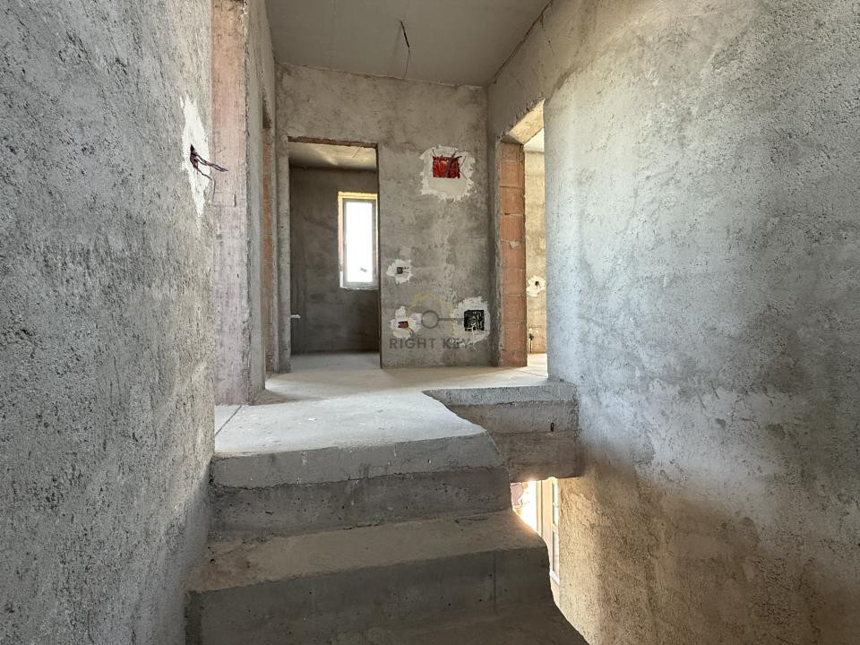 Casa Dragomiresti-Vale P+1+Pod, 5 Camere, T:400mp, STB, Comision 0%
