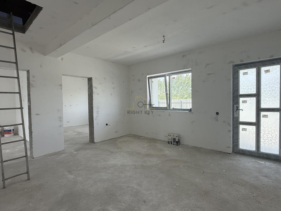 Casa parter P+pod, placa de beton, 4 camere, 330mp teren! Comision 0%