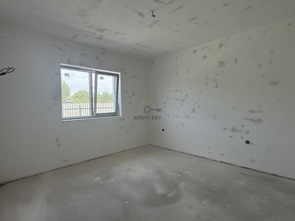 Casa parter P+pod, placa de beton, 4 camere, 330mp teren! Comision 0%