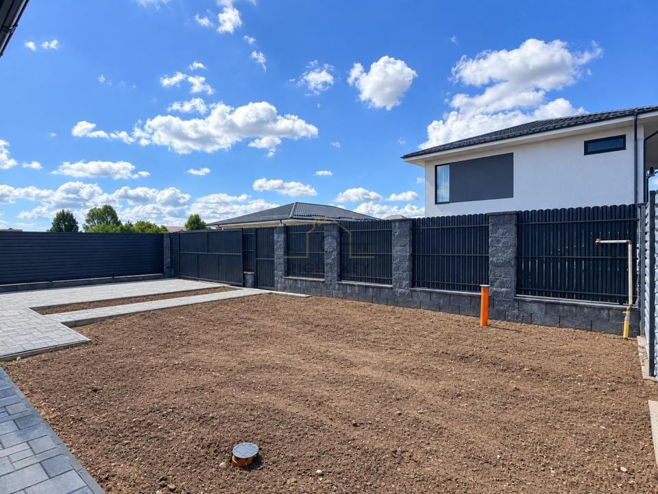 Casa parter 100mpu, 4 cam, placa, încălzire pardoseala! Comision 0%
