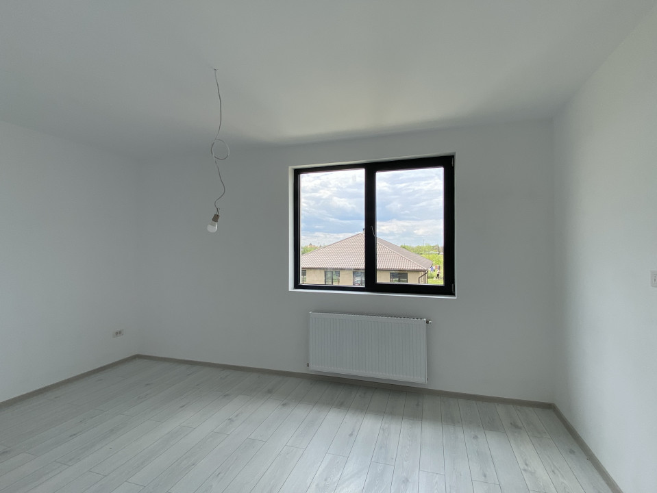 Super pret! Duplex 4 camere, 110mp, 288mp teren, toate utilitatile! 