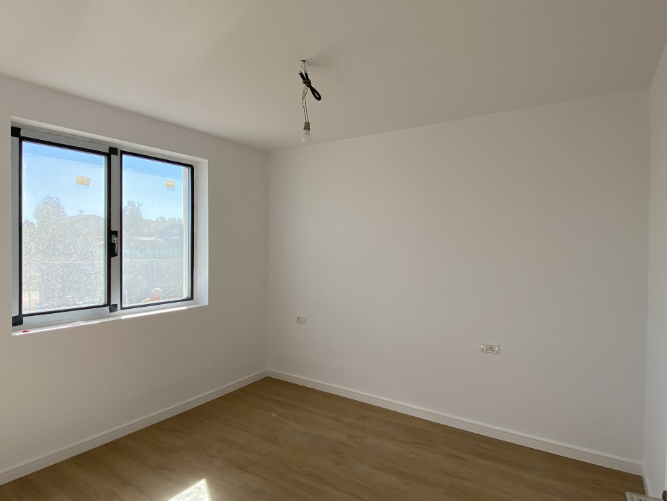 Casa parter, 4 cam, 400mp teren, toate utilitățile, asfalt! Comision0%