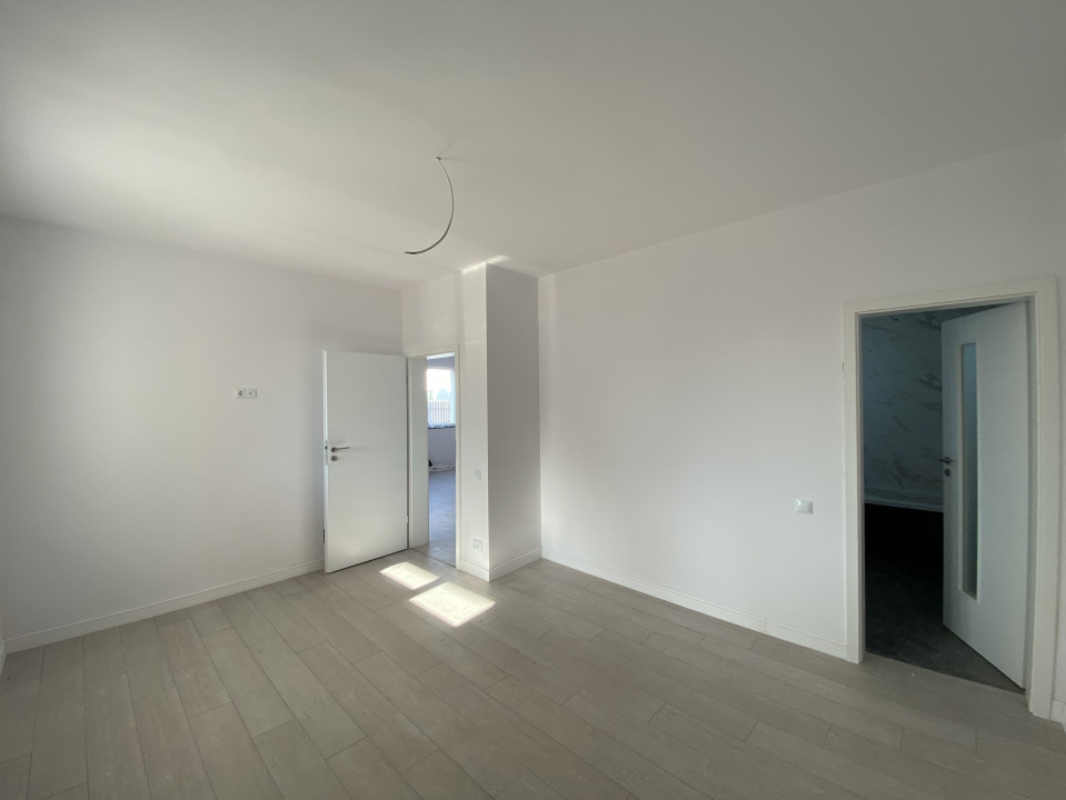 Casa parter 4 cam+mansardă, 110+70mp utili, 500mp teren! COMISION 0%