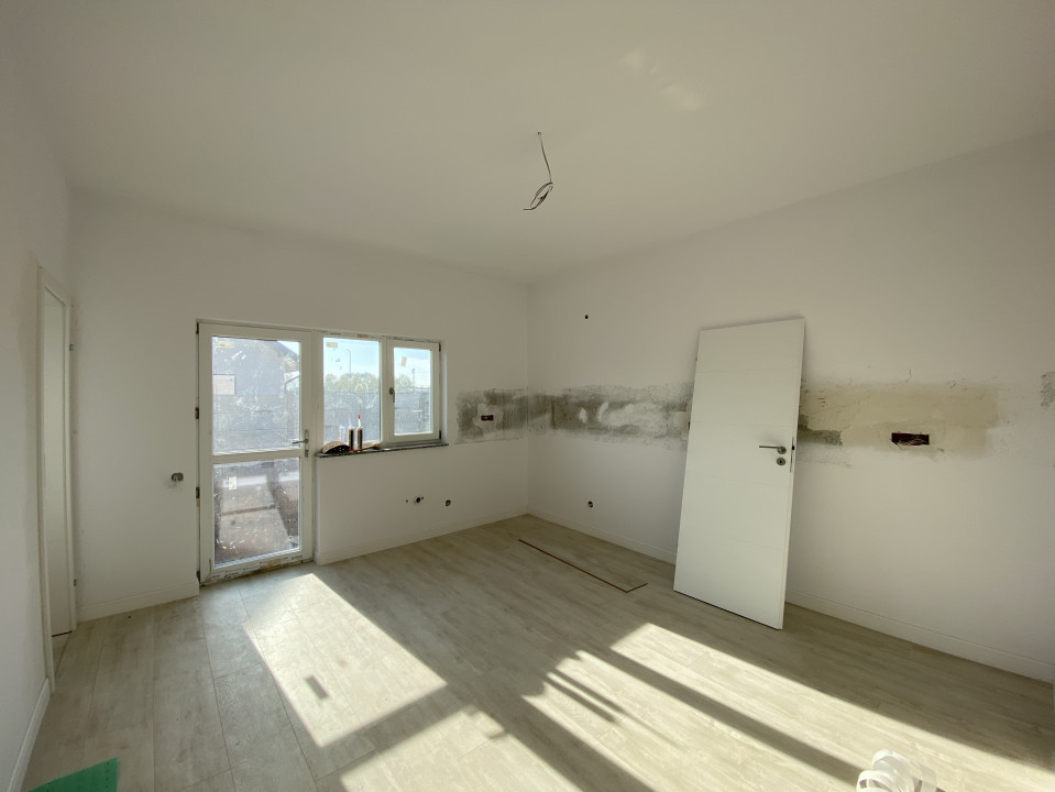 Casa parter 4 cam+mansardă, 110+70mp utili, 500mp teren! COMISION 0%