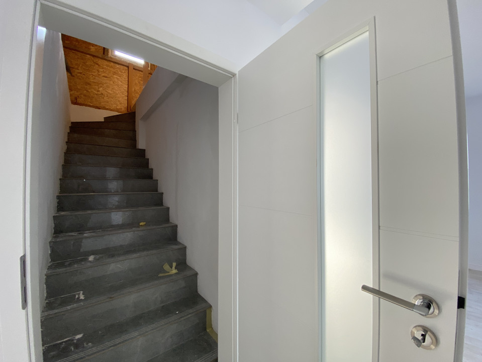 Casa parter 4 cam+mansardă, 110+70mp utili, 500mp teren! COMISION 0%